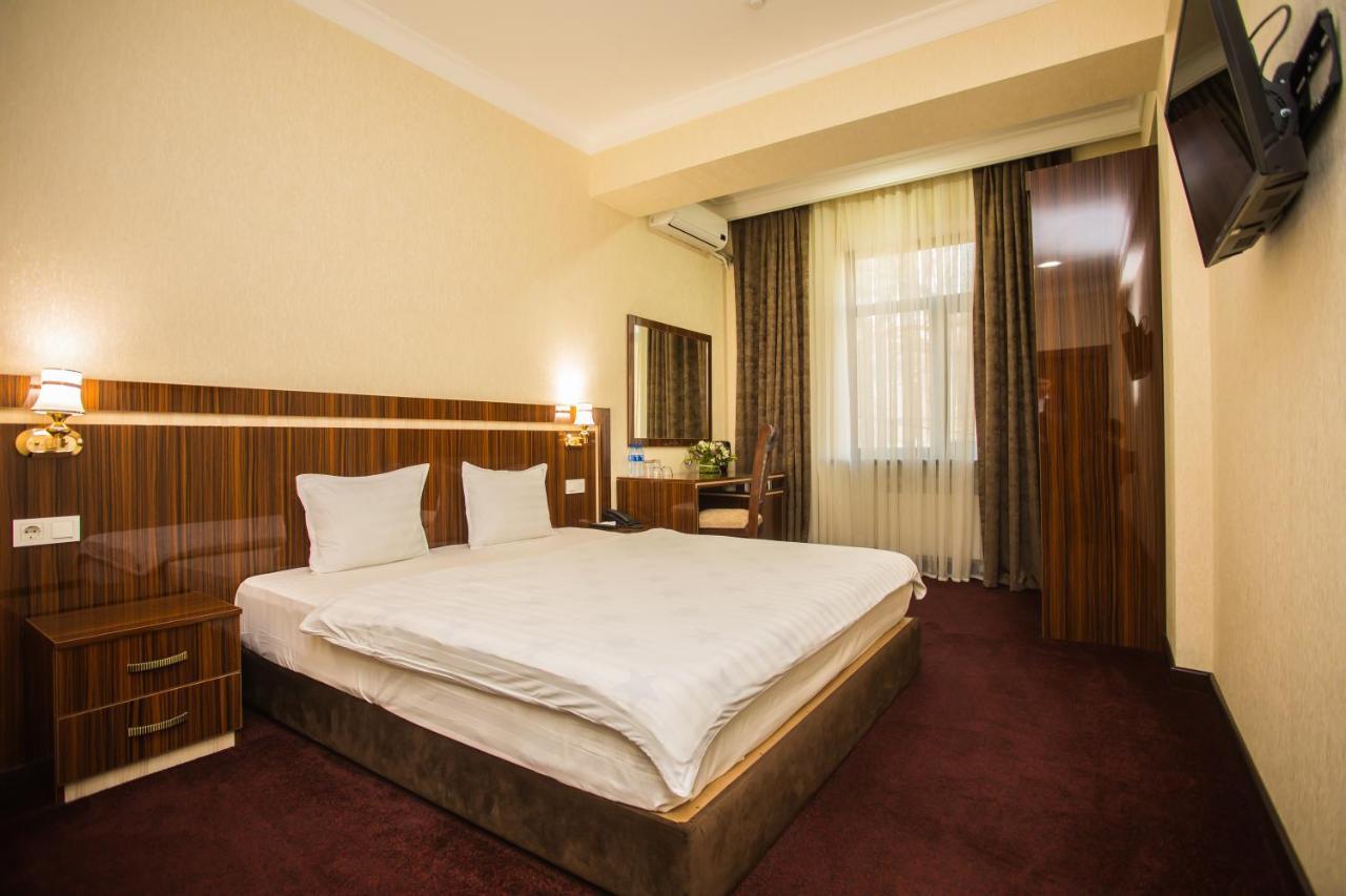 Hotel Grand Capital Tashkent Luaran gambar