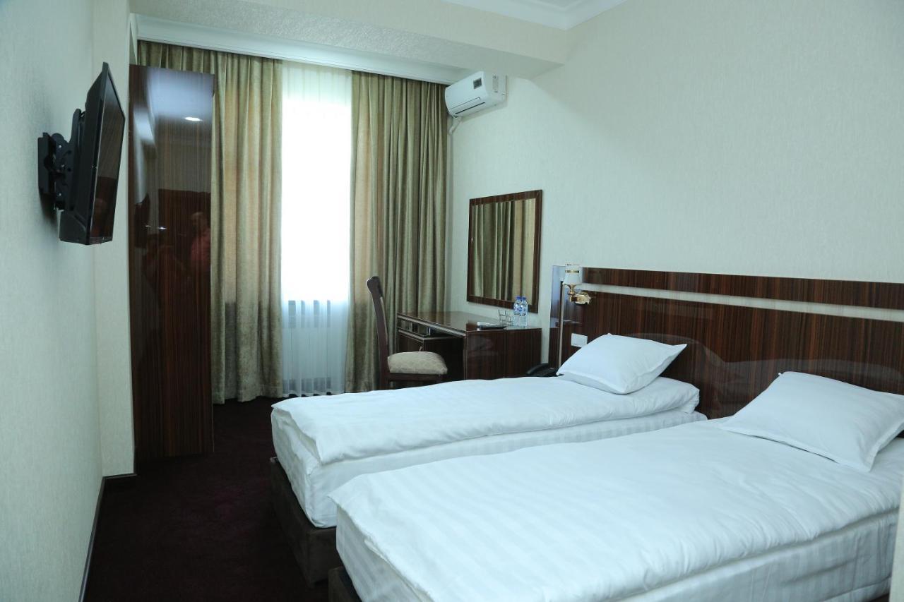 Hotel Grand Capital Tashkent Luaran gambar