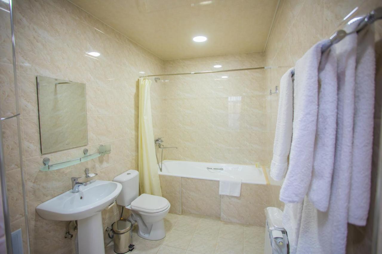 Hotel Grand Capital Tashkent Luaran gambar