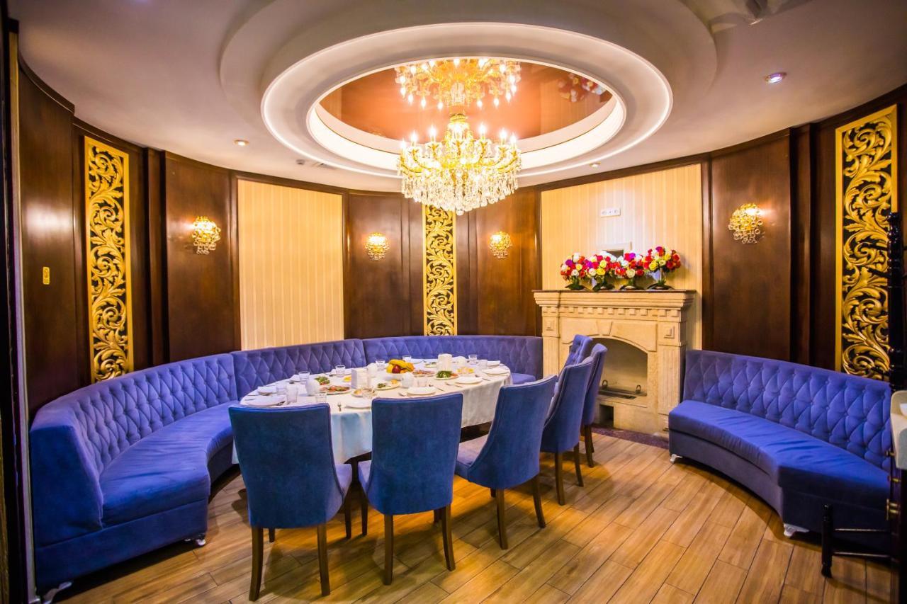 Hotel Grand Capital Tashkent Luaran gambar