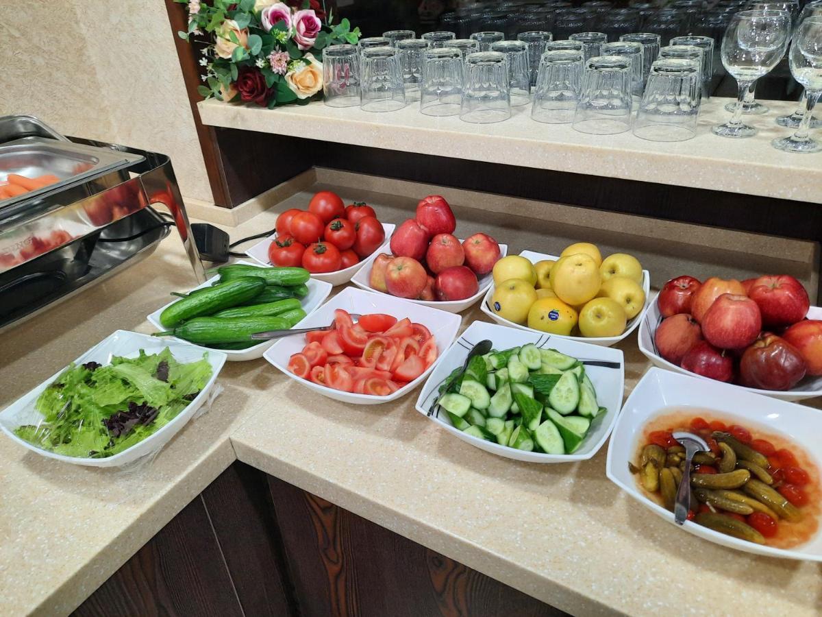 Hotel Grand Capital Tashkent Luaran gambar