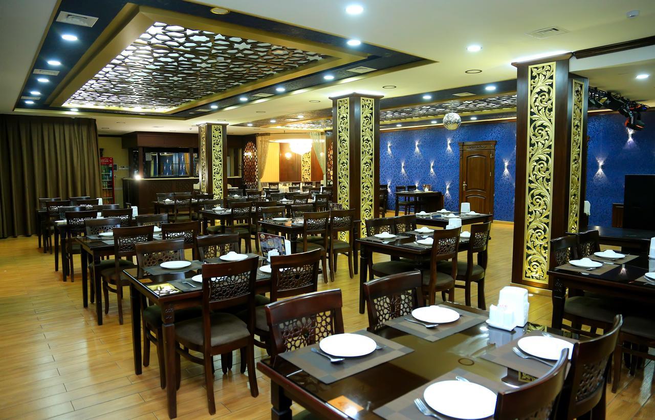 Hotel Grand Capital Tashkent Luaran gambar