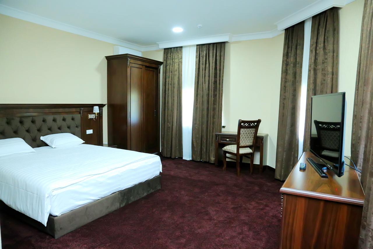 Hotel Grand Capital Tashkent Luaran gambar