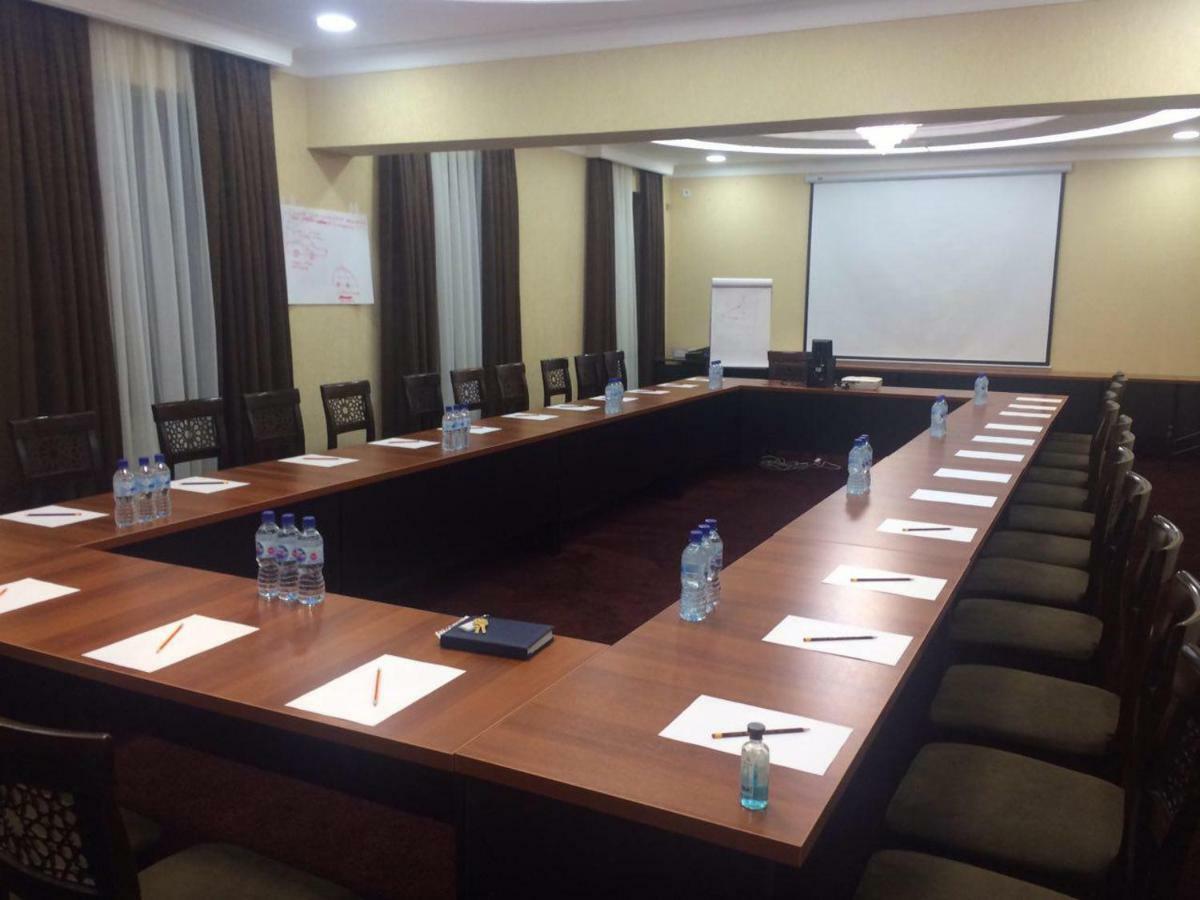 Hotel Grand Capital Tashkent Luaran gambar